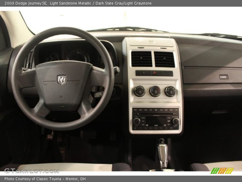 Light Sandstone Metallic / Dark Slate Gray/Light Graystone 2009 Dodge Journey SE