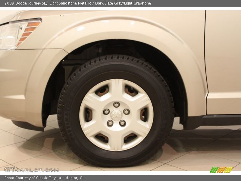 Light Sandstone Metallic / Dark Slate Gray/Light Graystone 2009 Dodge Journey SE