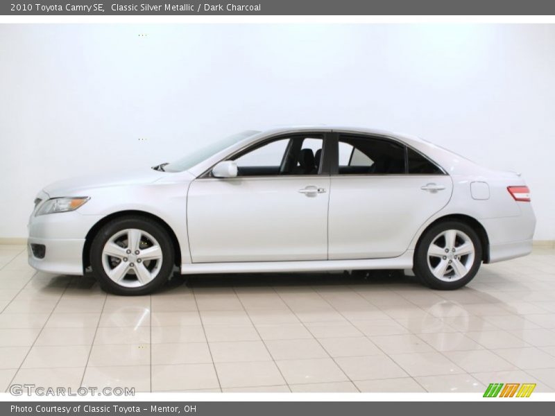 Classic Silver Metallic / Dark Charcoal 2010 Toyota Camry SE