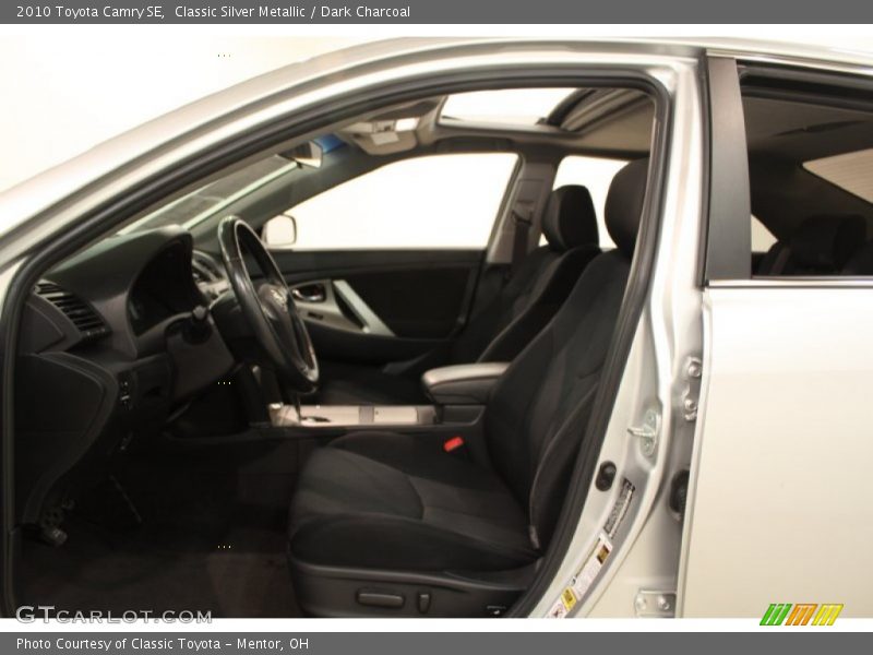 Classic Silver Metallic / Dark Charcoal 2010 Toyota Camry SE