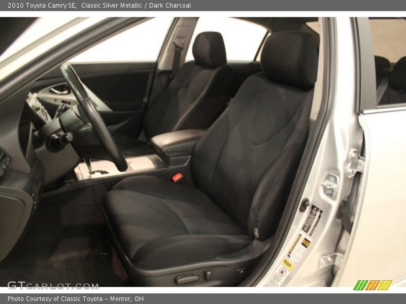 Classic Silver Metallic / Dark Charcoal 2010 Toyota Camry SE
