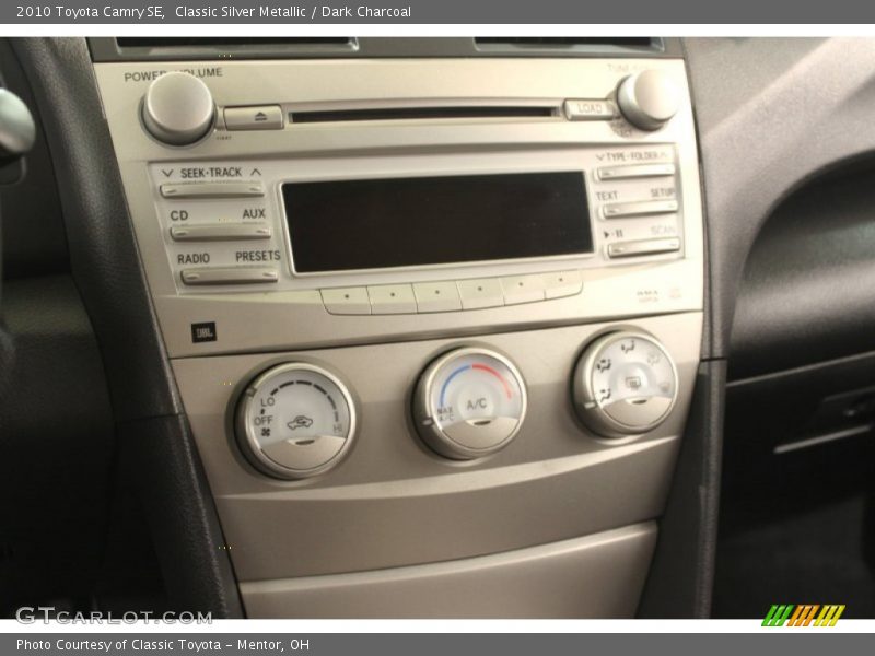 Classic Silver Metallic / Dark Charcoal 2010 Toyota Camry SE