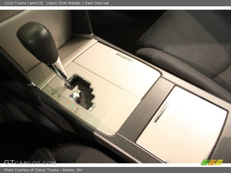 Classic Silver Metallic / Dark Charcoal 2010 Toyota Camry SE
