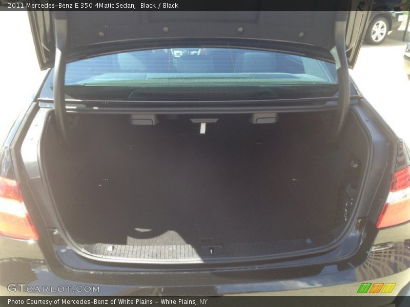Black / Black 2011 Mercedes-Benz E 350 4Matic Sedan