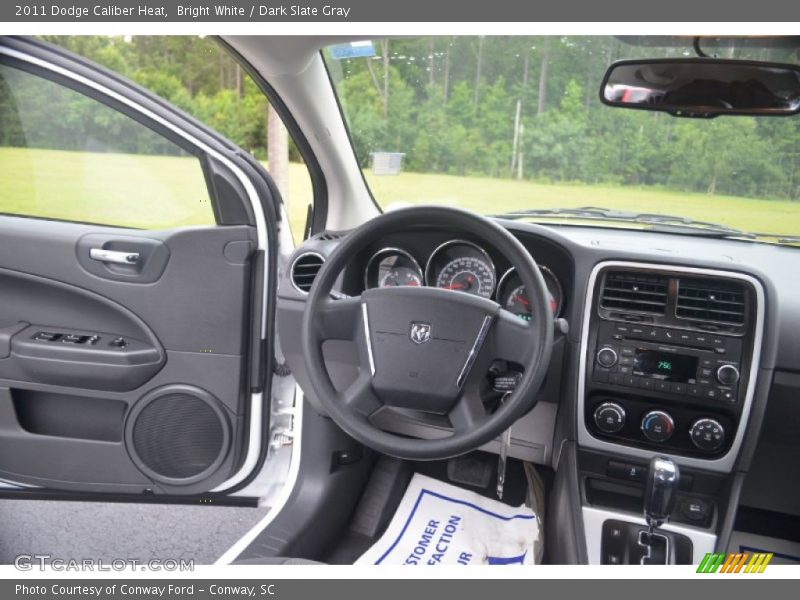 Bright White / Dark Slate Gray 2011 Dodge Caliber Heat