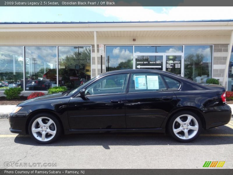 Obsidian Black Pearl / Off Black 2009 Subaru Legacy 2.5i Sedan