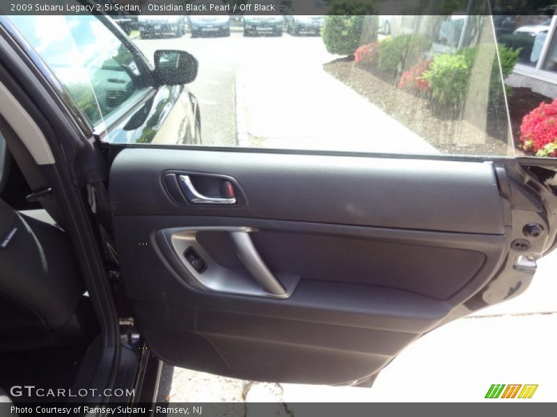 Obsidian Black Pearl / Off Black 2009 Subaru Legacy 2.5i Sedan