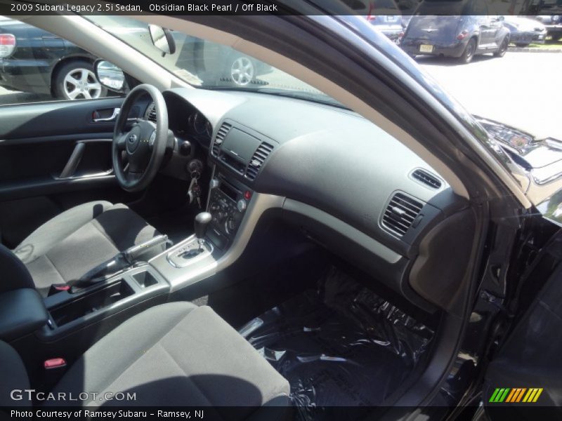 Obsidian Black Pearl / Off Black 2009 Subaru Legacy 2.5i Sedan