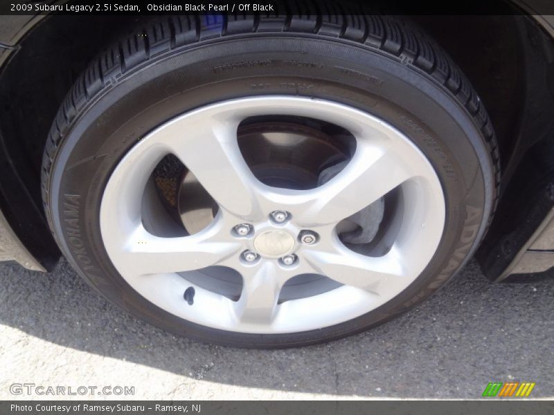 Obsidian Black Pearl / Off Black 2009 Subaru Legacy 2.5i Sedan