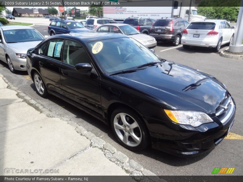 Obsidian Black Pearl / Off Black 2009 Subaru Legacy 2.5i Sedan
