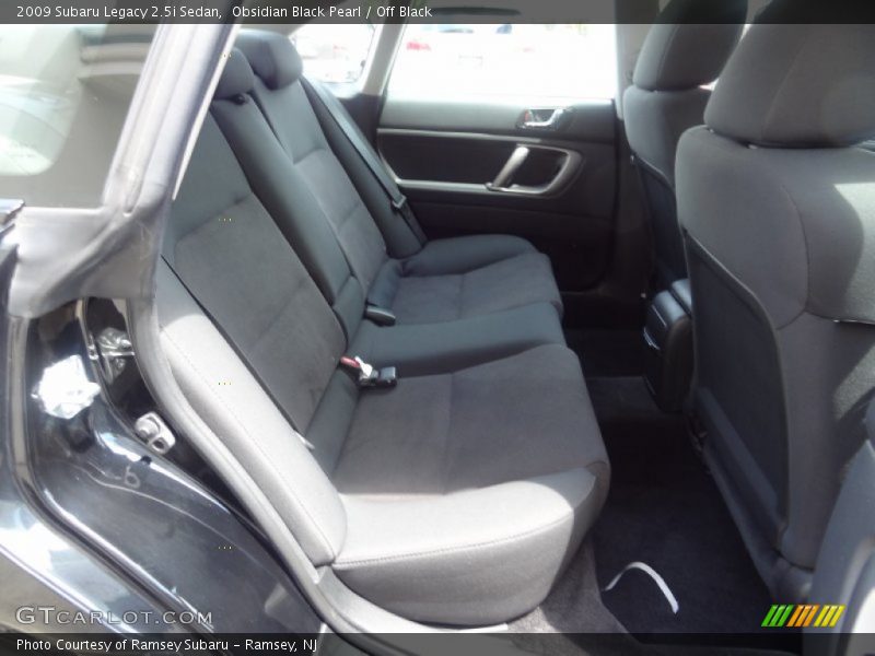 Obsidian Black Pearl / Off Black 2009 Subaru Legacy 2.5i Sedan
