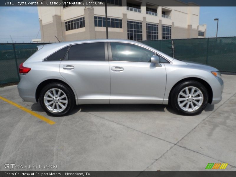 Classic Silver Metallic / Light Gray 2011 Toyota Venza I4