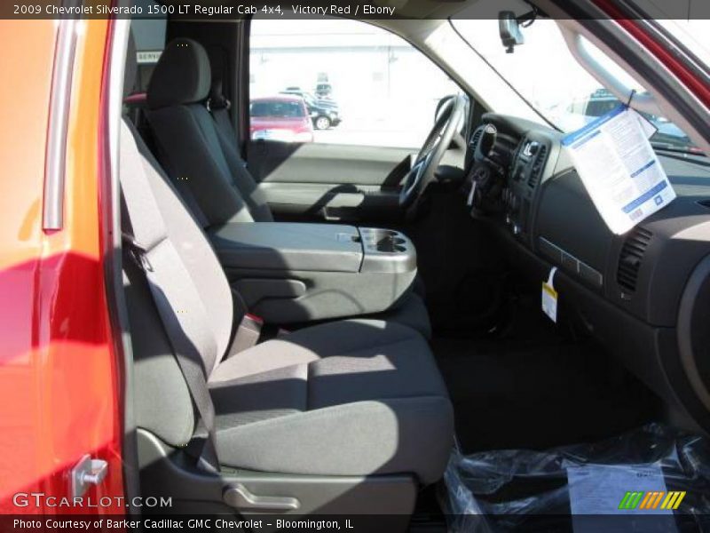 Victory Red / Ebony 2009 Chevrolet Silverado 1500 LT Regular Cab 4x4