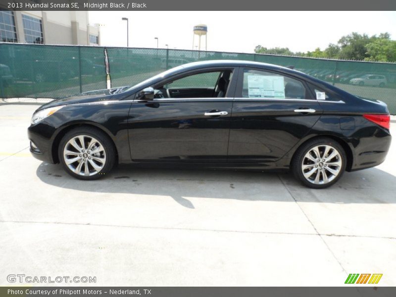 Midnight Black / Black 2013 Hyundai Sonata SE