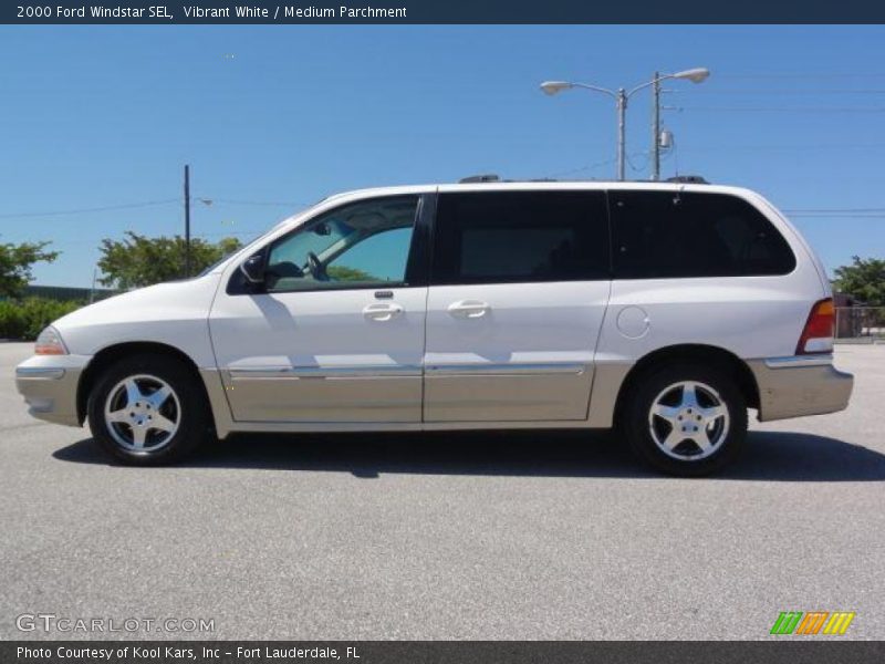  2000 Windstar SEL Vibrant White