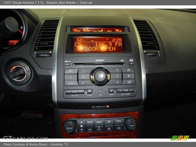 Majestic Blue Metallic / Charcoal 2007 Nissan Maxima 3.5 SL
