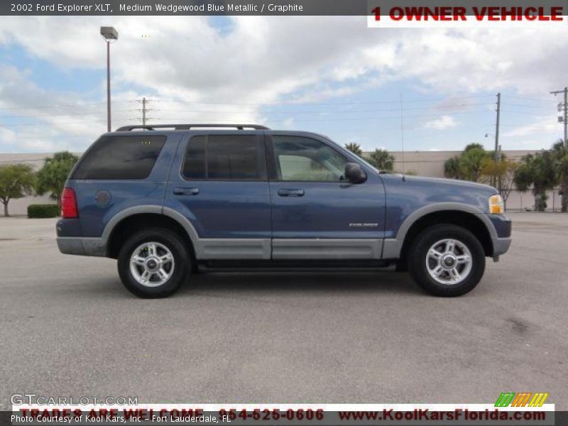 Medium Wedgewood Blue Metallic / Graphite 2002 Ford Explorer XLT