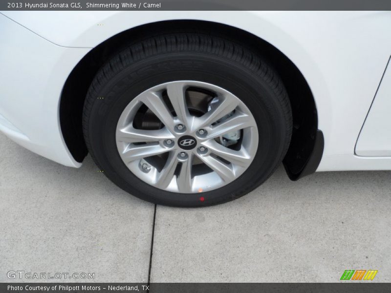 Shimmering White / Camel 2013 Hyundai Sonata GLS