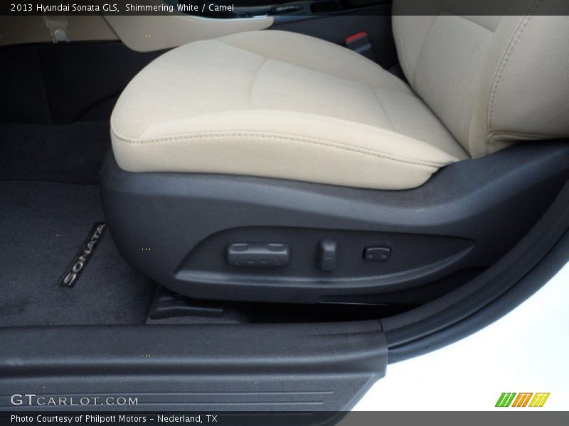 Shimmering White / Camel 2013 Hyundai Sonata GLS