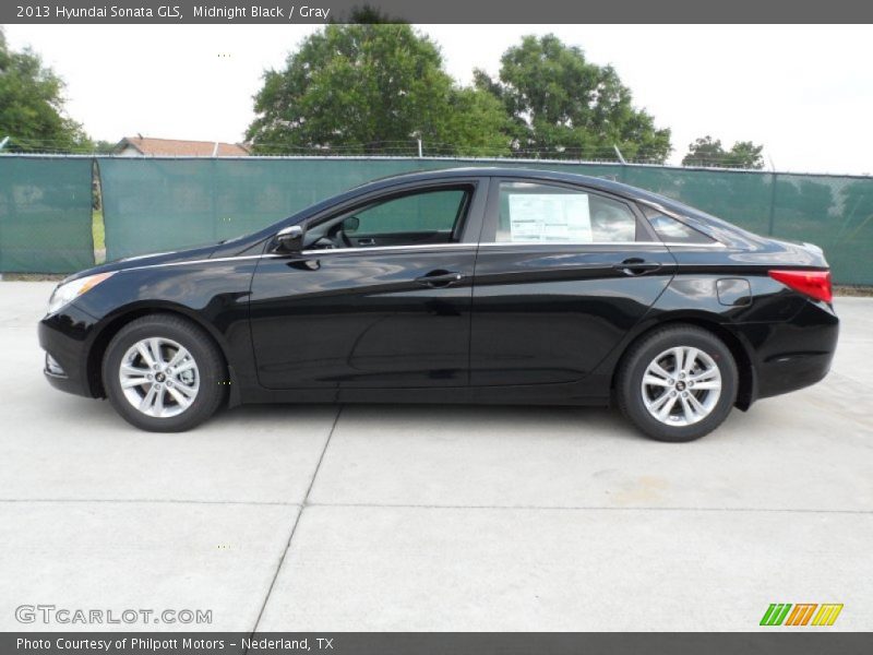 Midnight Black / Gray 2013 Hyundai Sonata GLS