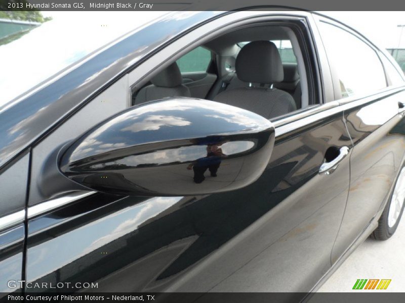 Midnight Black / Gray 2013 Hyundai Sonata GLS