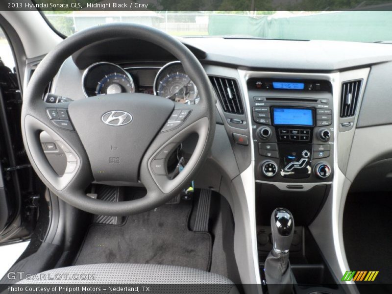 Midnight Black / Gray 2013 Hyundai Sonata GLS
