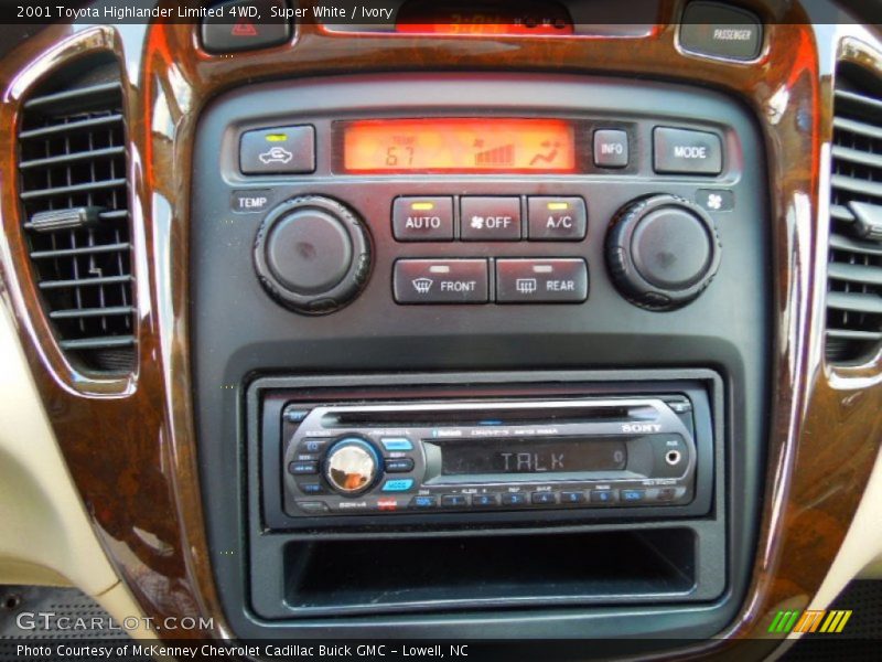 Super White / Ivory 2001 Toyota Highlander Limited 4WD