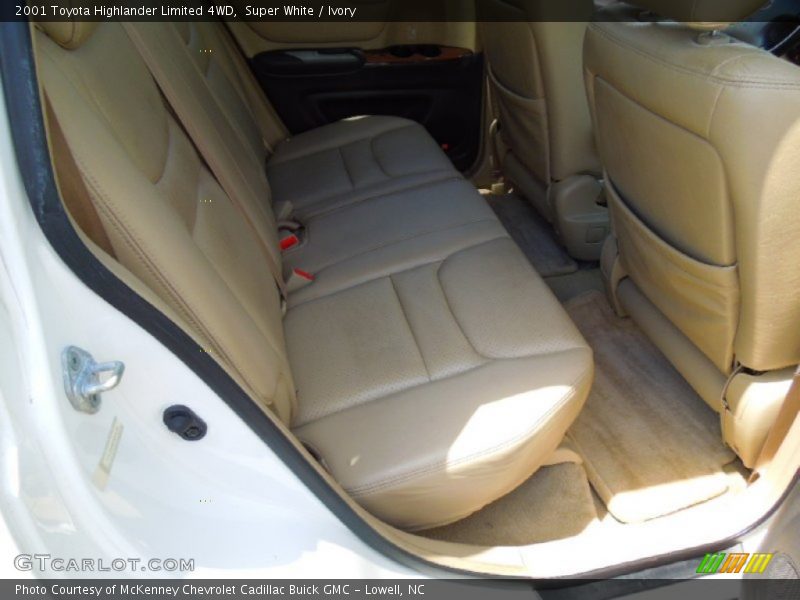 Super White / Ivory 2001 Toyota Highlander Limited 4WD