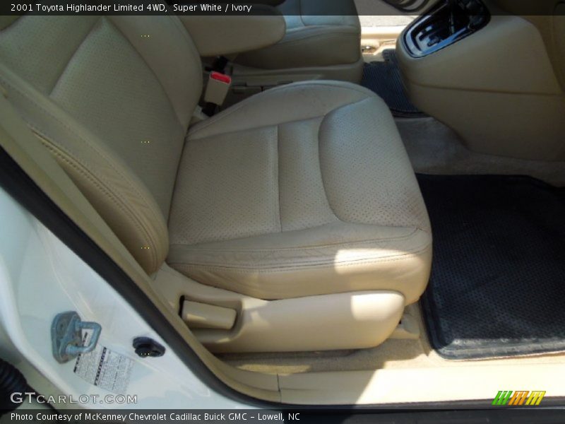 Super White / Ivory 2001 Toyota Highlander Limited 4WD