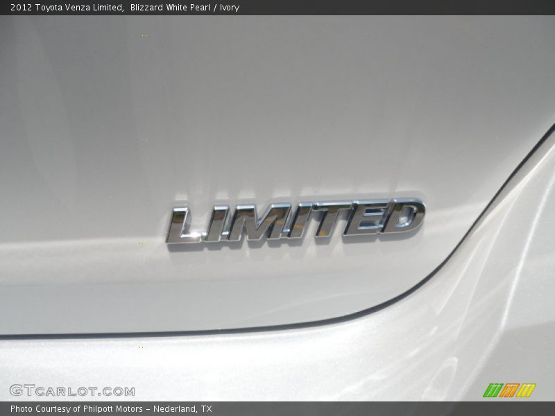  2012 Venza Limited Logo
