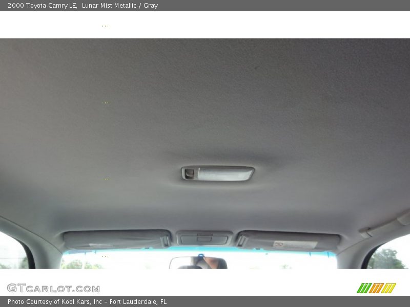 Lunar Mist Metallic / Gray 2000 Toyota Camry LE