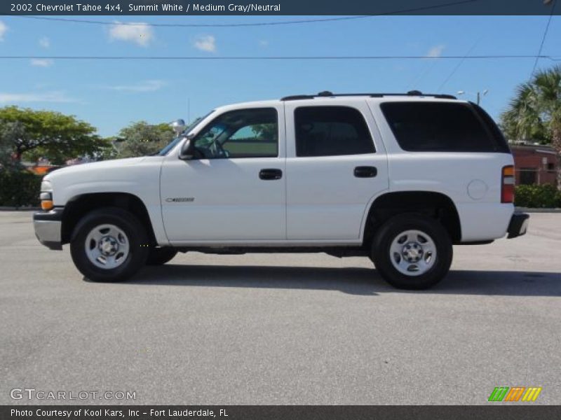 Summit White / Medium Gray/Neutral 2002 Chevrolet Tahoe 4x4