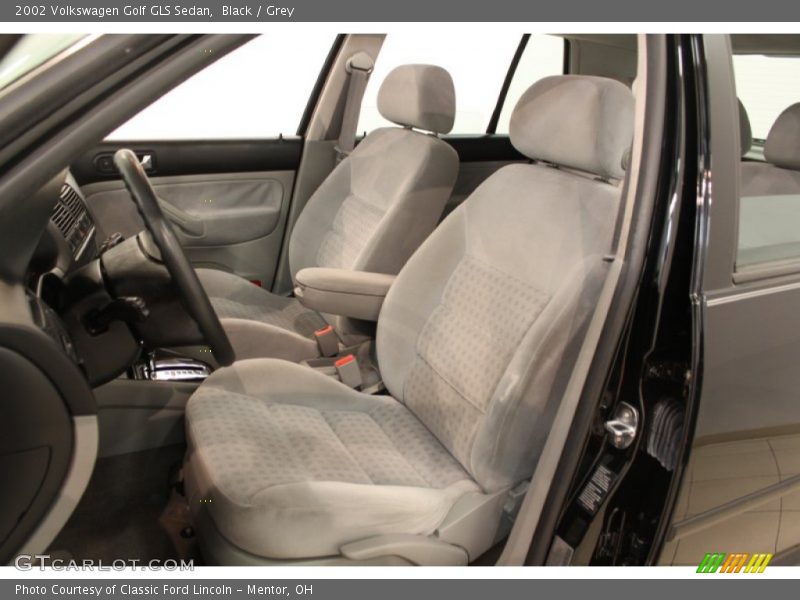 Black / Grey 2002 Volkswagen Golf GLS Sedan