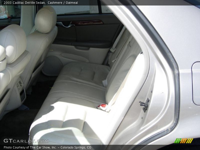 Cashmere / Oatmeal 2003 Cadillac DeVille Sedan