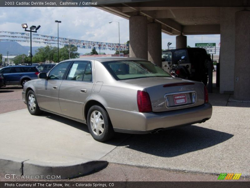 Cashmere / Oatmeal 2003 Cadillac DeVille Sedan
