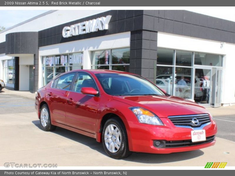 Red Brick Metallic / Charcoal 2009 Nissan Altima 2.5 S
