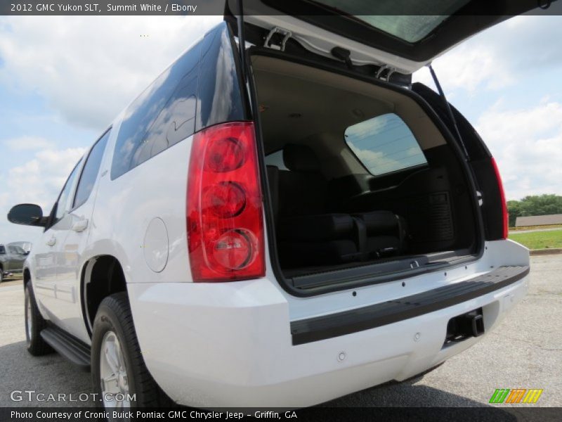 Summit White / Ebony 2012 GMC Yukon SLT