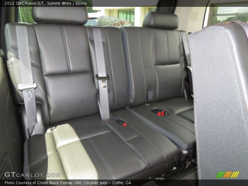 Summit White / Ebony 2012 GMC Yukon SLT