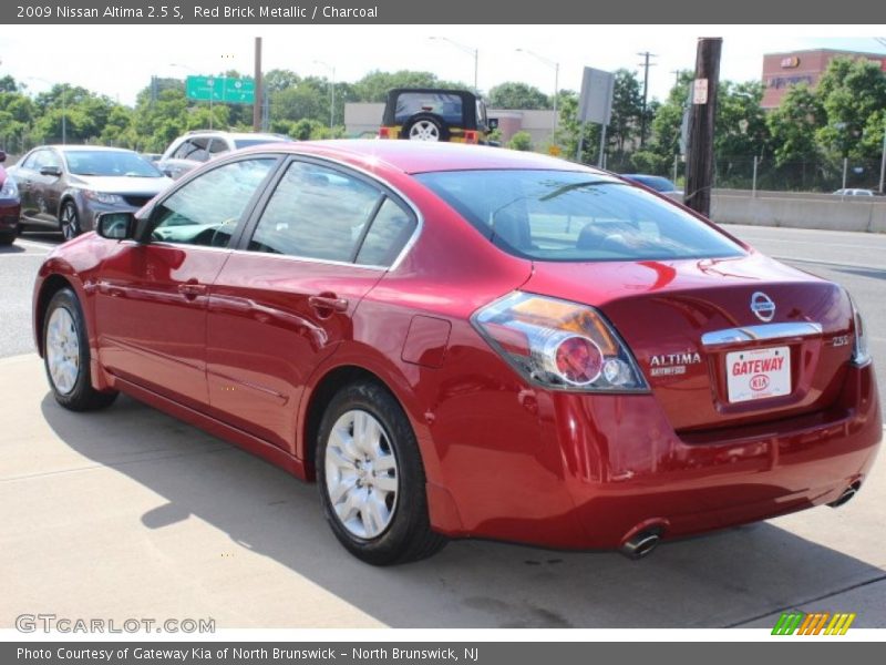 Red Brick Metallic / Charcoal 2009 Nissan Altima 2.5 S