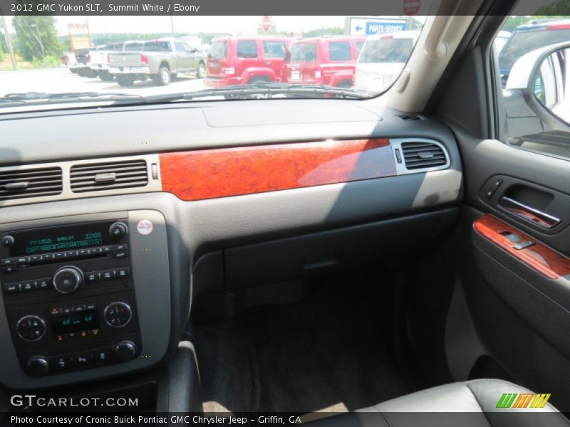 Summit White / Ebony 2012 GMC Yukon SLT