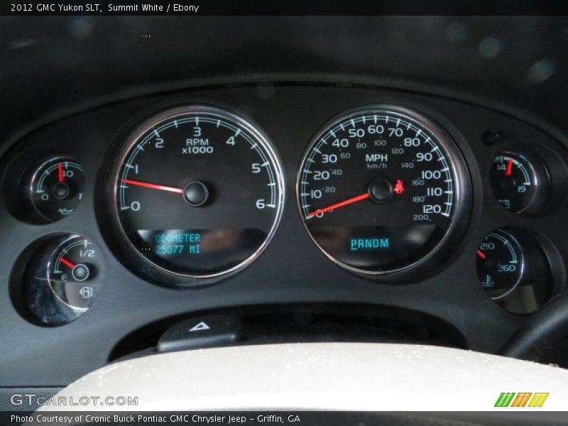 Summit White / Ebony 2012 GMC Yukon SLT