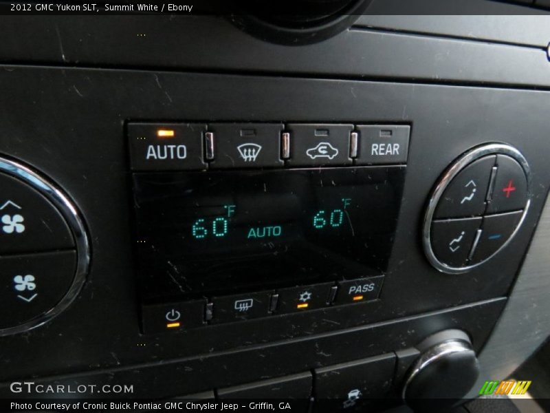 Summit White / Ebony 2012 GMC Yukon SLT
