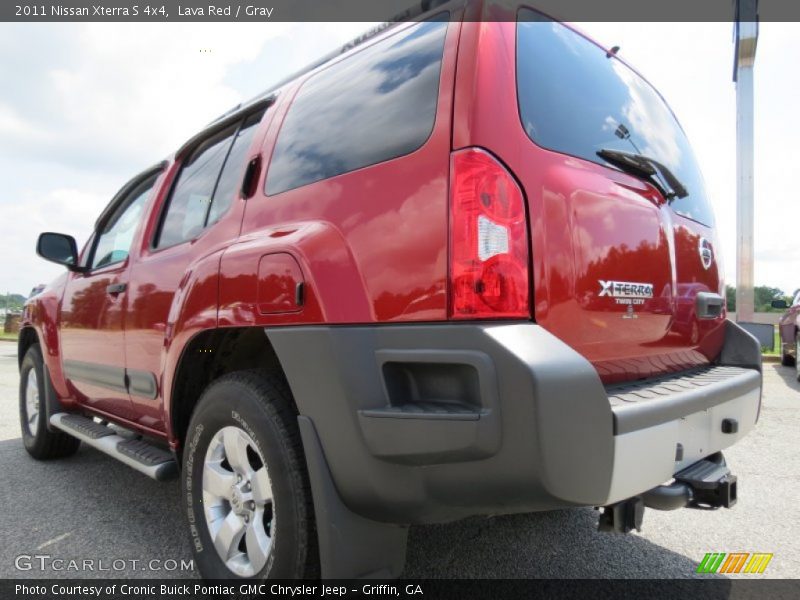 Lava Red / Gray 2011 Nissan Xterra S 4x4