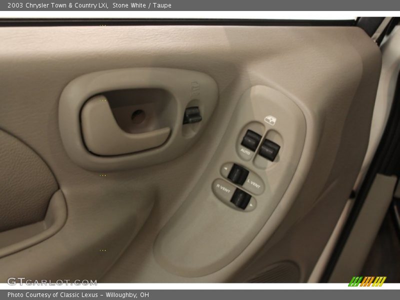 Stone White / Taupe 2003 Chrysler Town & Country LXi
