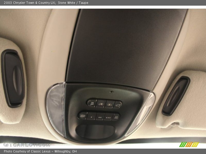 Stone White / Taupe 2003 Chrysler Town & Country LXi