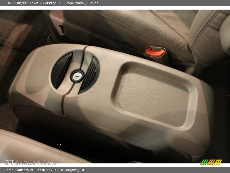 Stone White / Taupe 2003 Chrysler Town & Country LXi