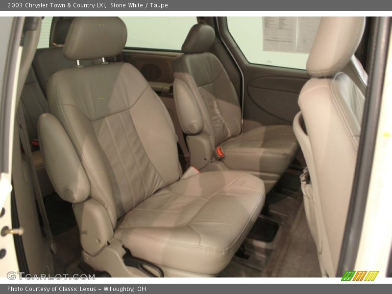 Stone White / Taupe 2003 Chrysler Town & Country LXi