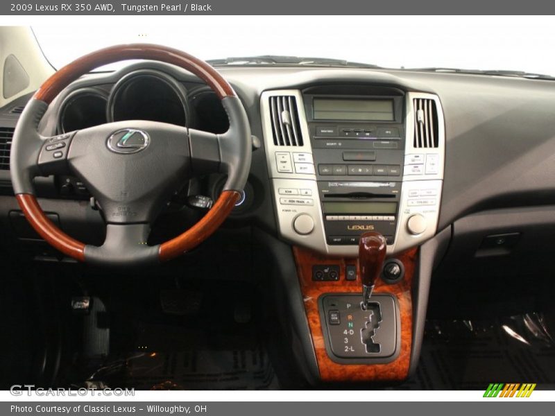 Dashboard of 2009 RX 350 AWD