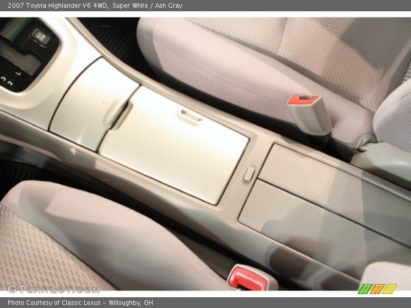Super White / Ash Gray 2007 Toyota Highlander V6 4WD