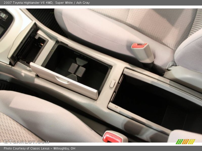 Super White / Ash Gray 2007 Toyota Highlander V6 4WD